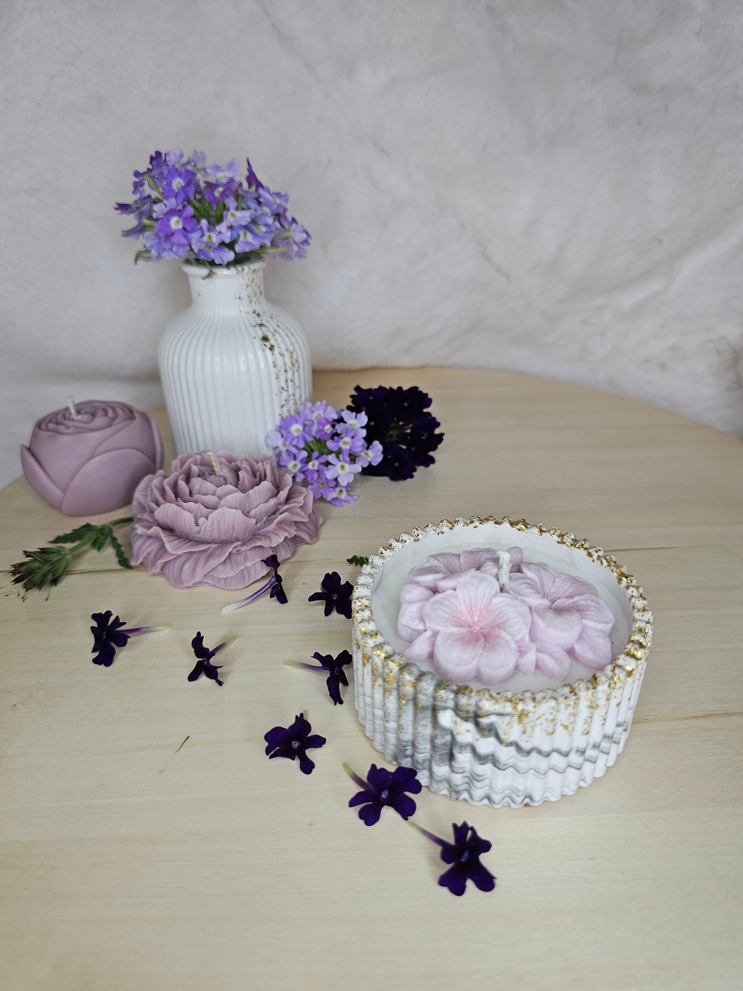 Floral Candles Collection